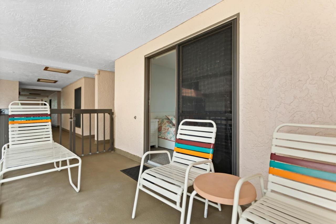 Gulf Gate Resort By Travel Resort Services St. Pete Beach Esterno foto