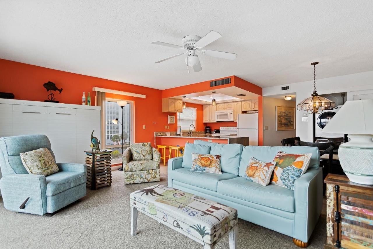 Gulf Gate Resort By Travel Resort Services St. Pete Beach Esterno foto