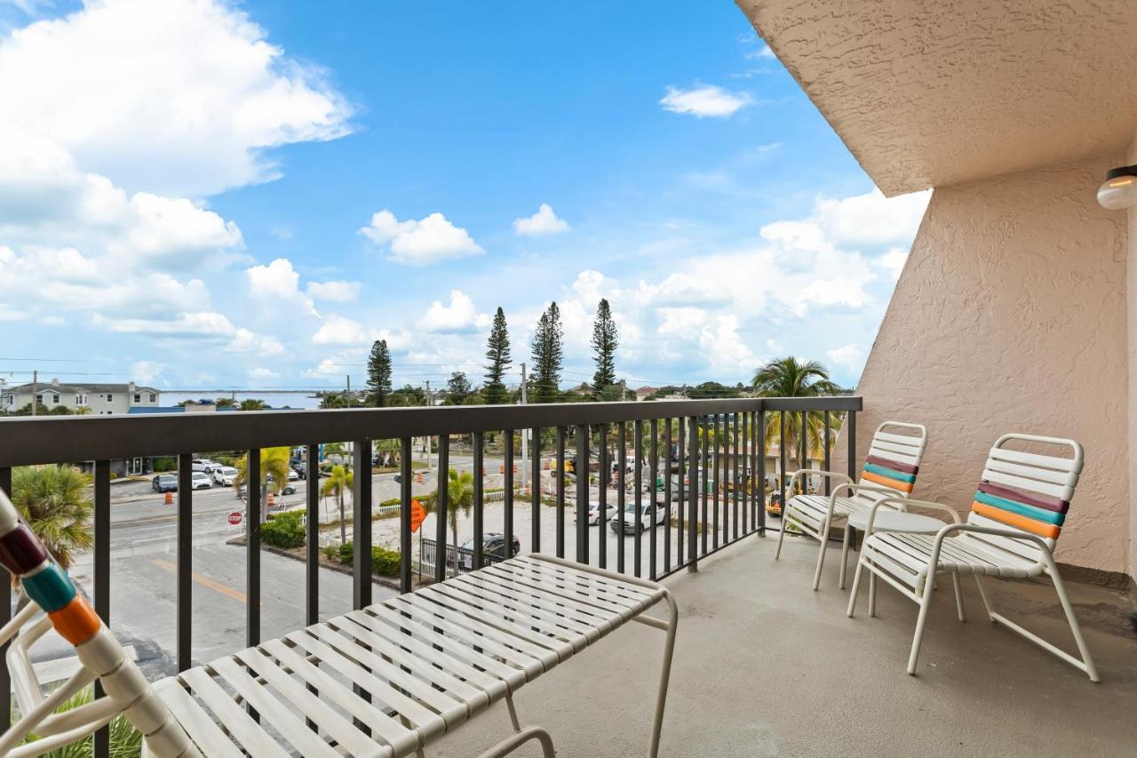 Gulf Gate Resort By Travel Resort Services St. Pete Beach Esterno foto
