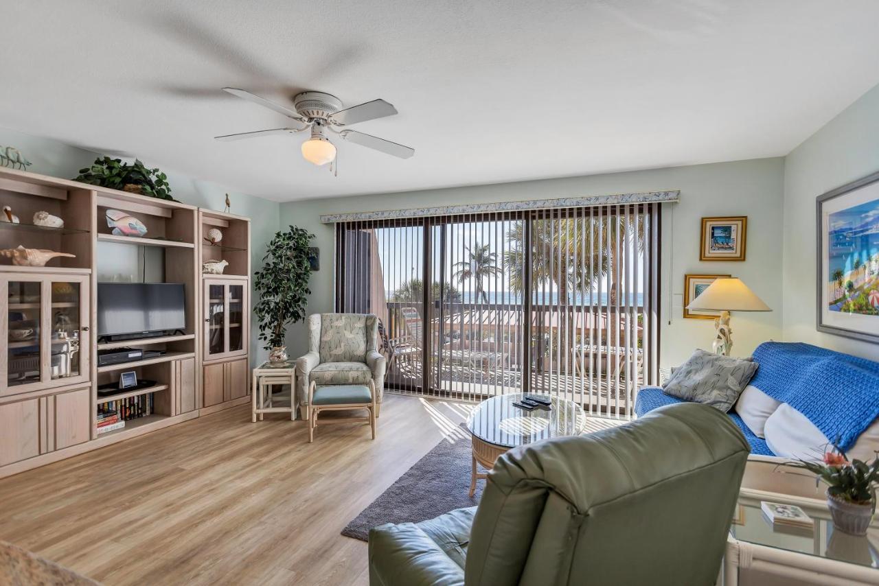 Gulf Gate Resort By Travel Resort Services St. Pete Beach Esterno foto