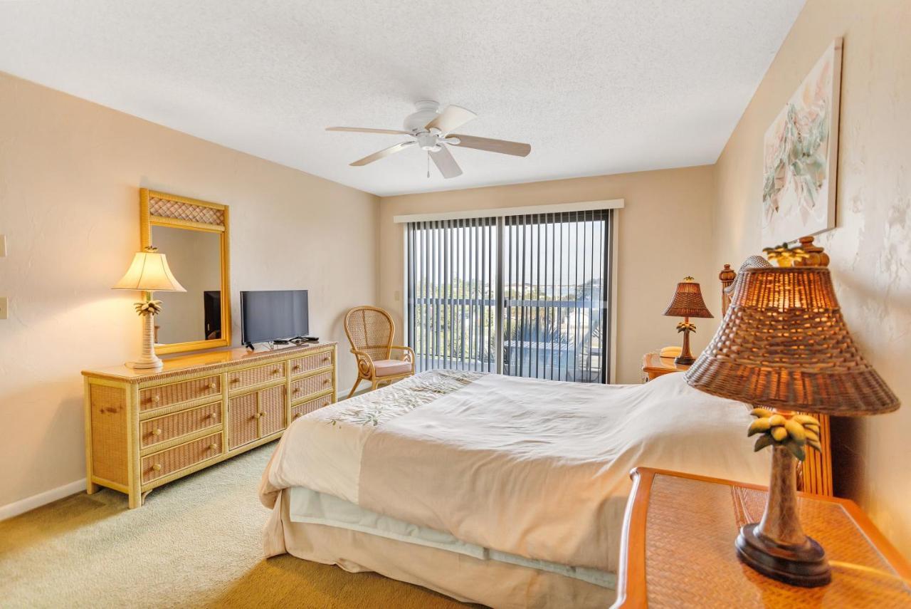 Gulf Gate Resort By Travel Resort Services St. Pete Beach Esterno foto